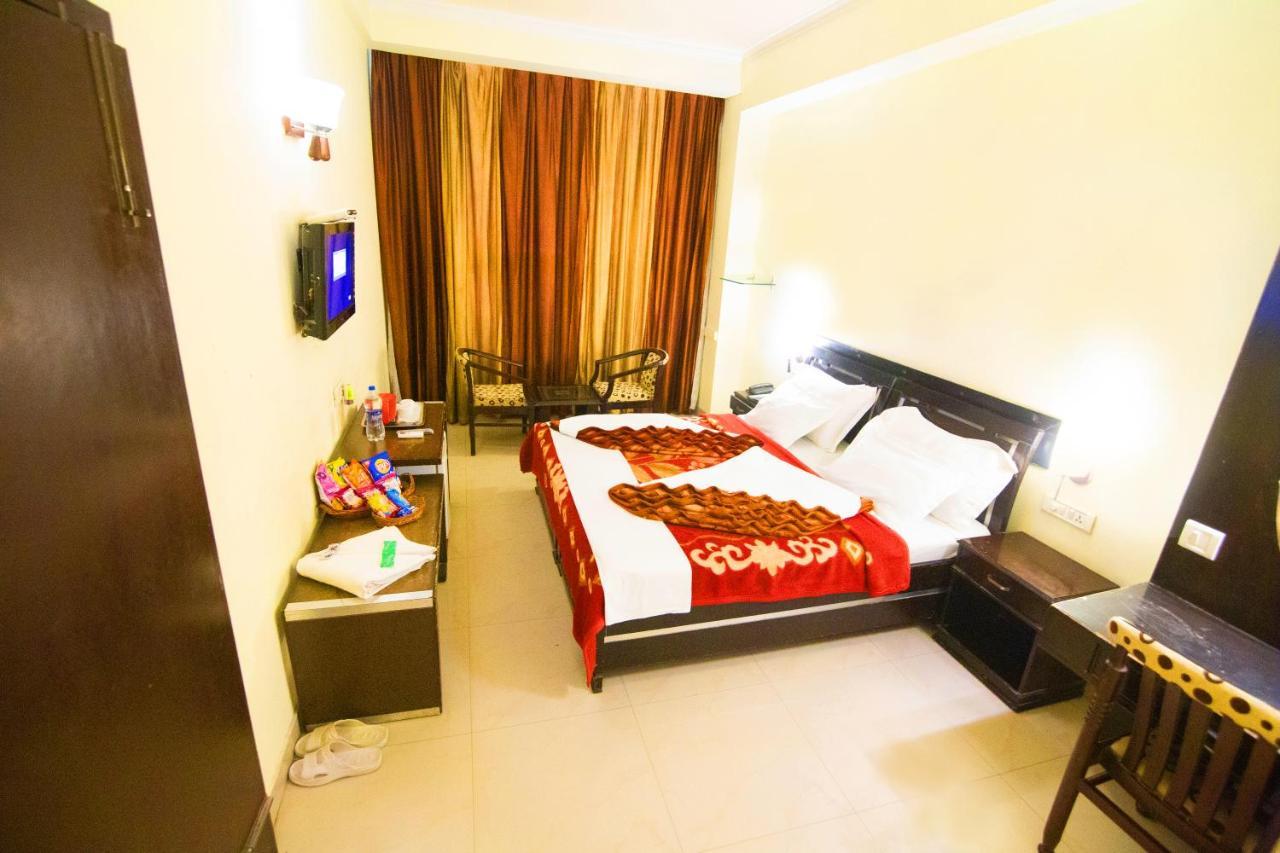 Hotel Hong Kong Inn Amritsar Eksteriør billede