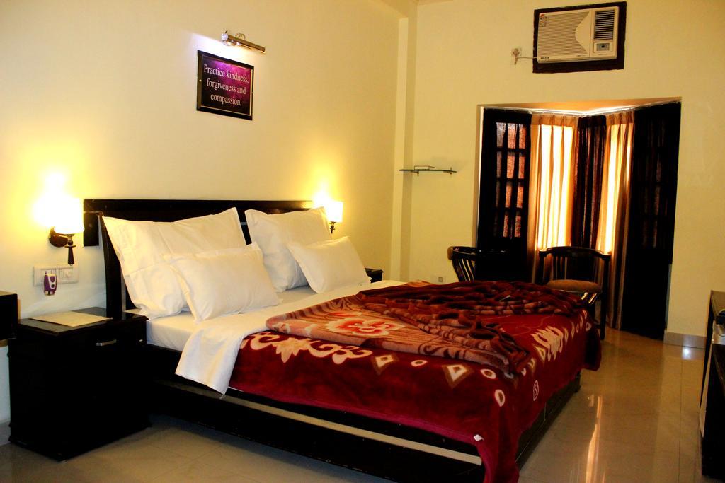 Hotel Hong Kong Inn Amritsar Eksteriør billede