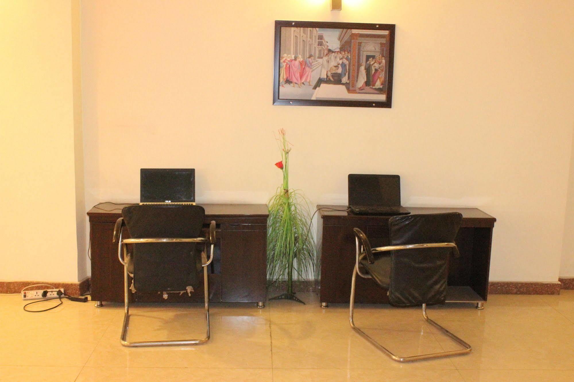 Hotel Hong Kong Inn Amritsar Eksteriør billede