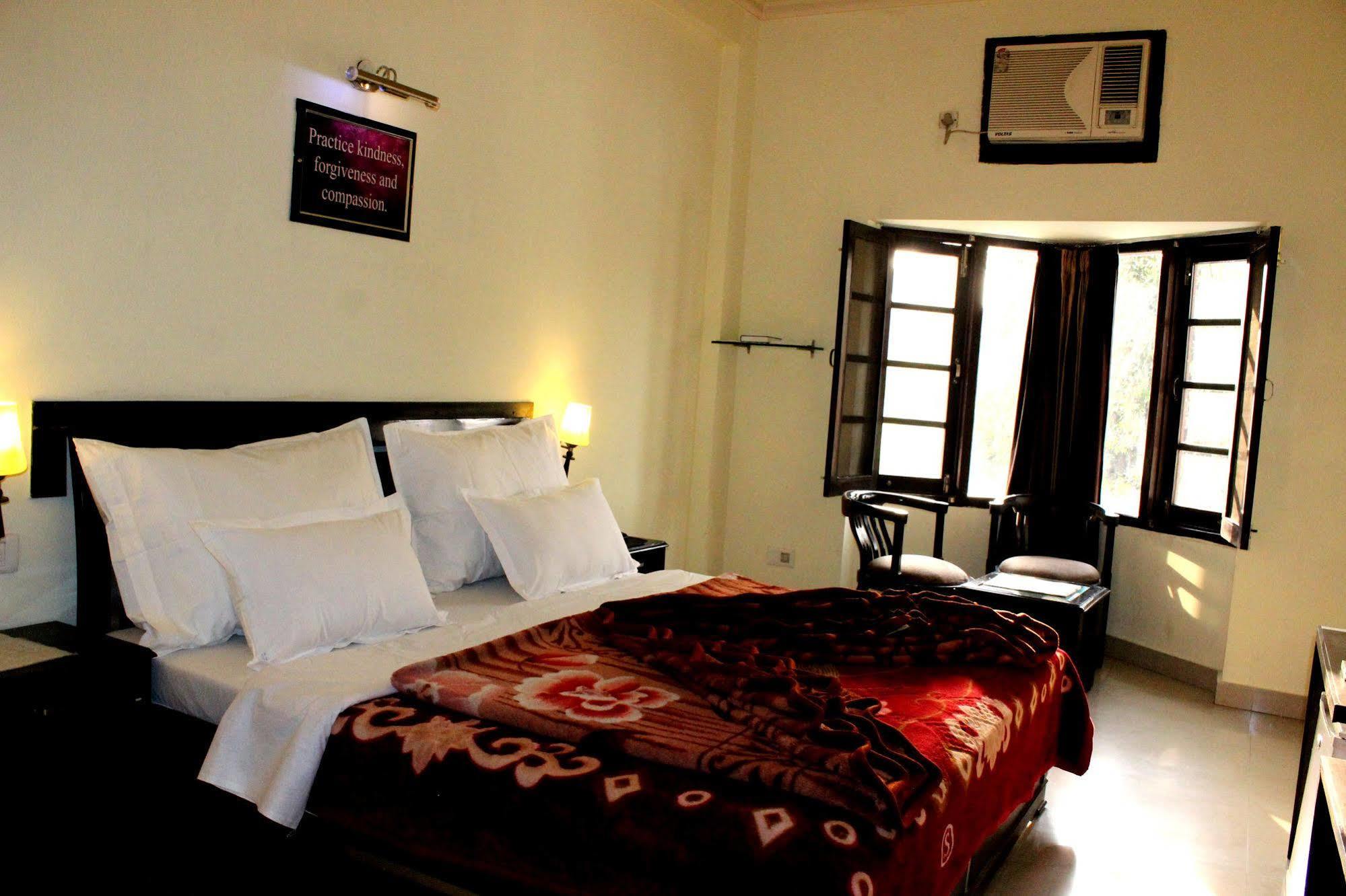 Hotel Hong Kong Inn Amritsar Eksteriør billede