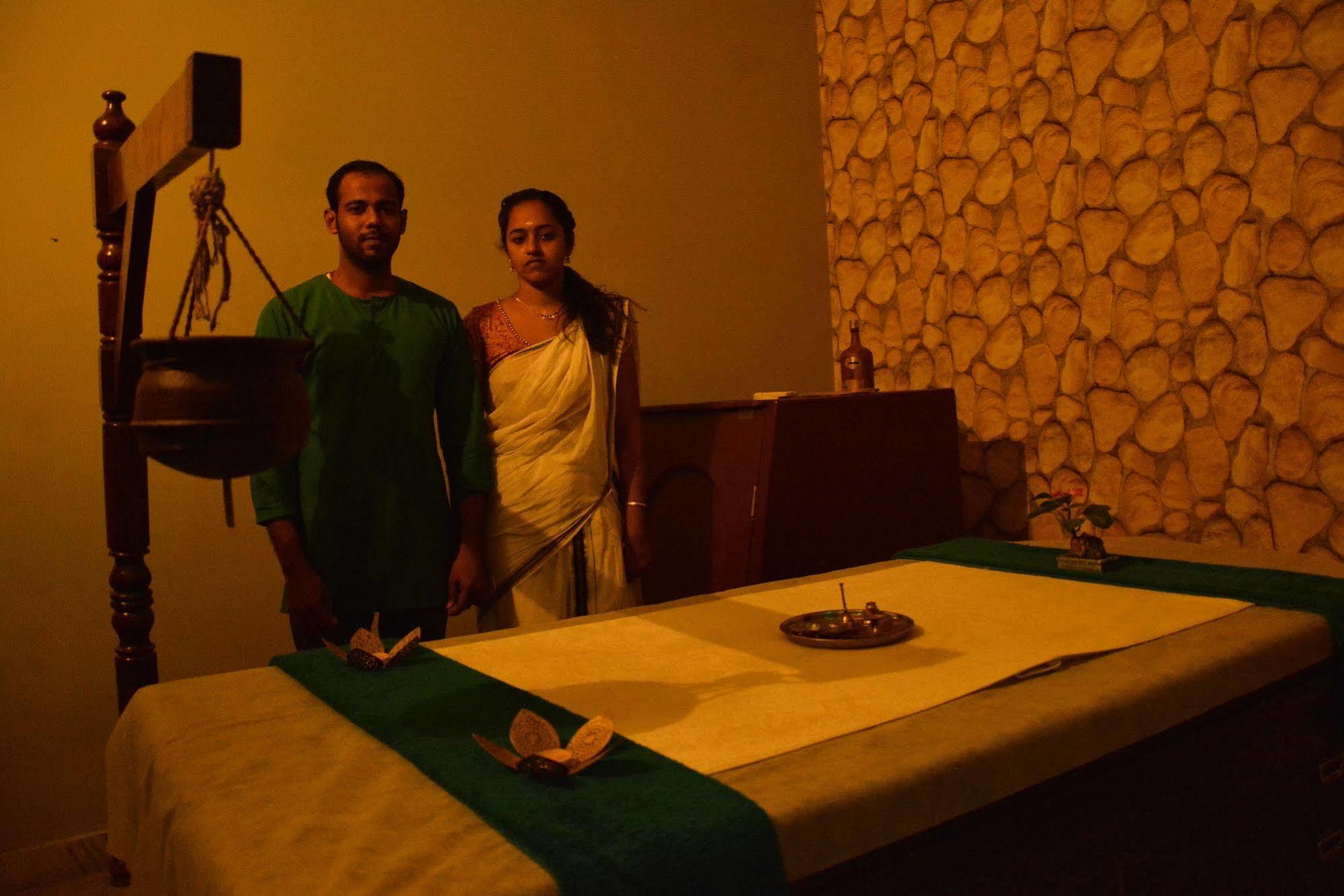 Hotel Hong Kong Inn Amritsar Eksteriør billede