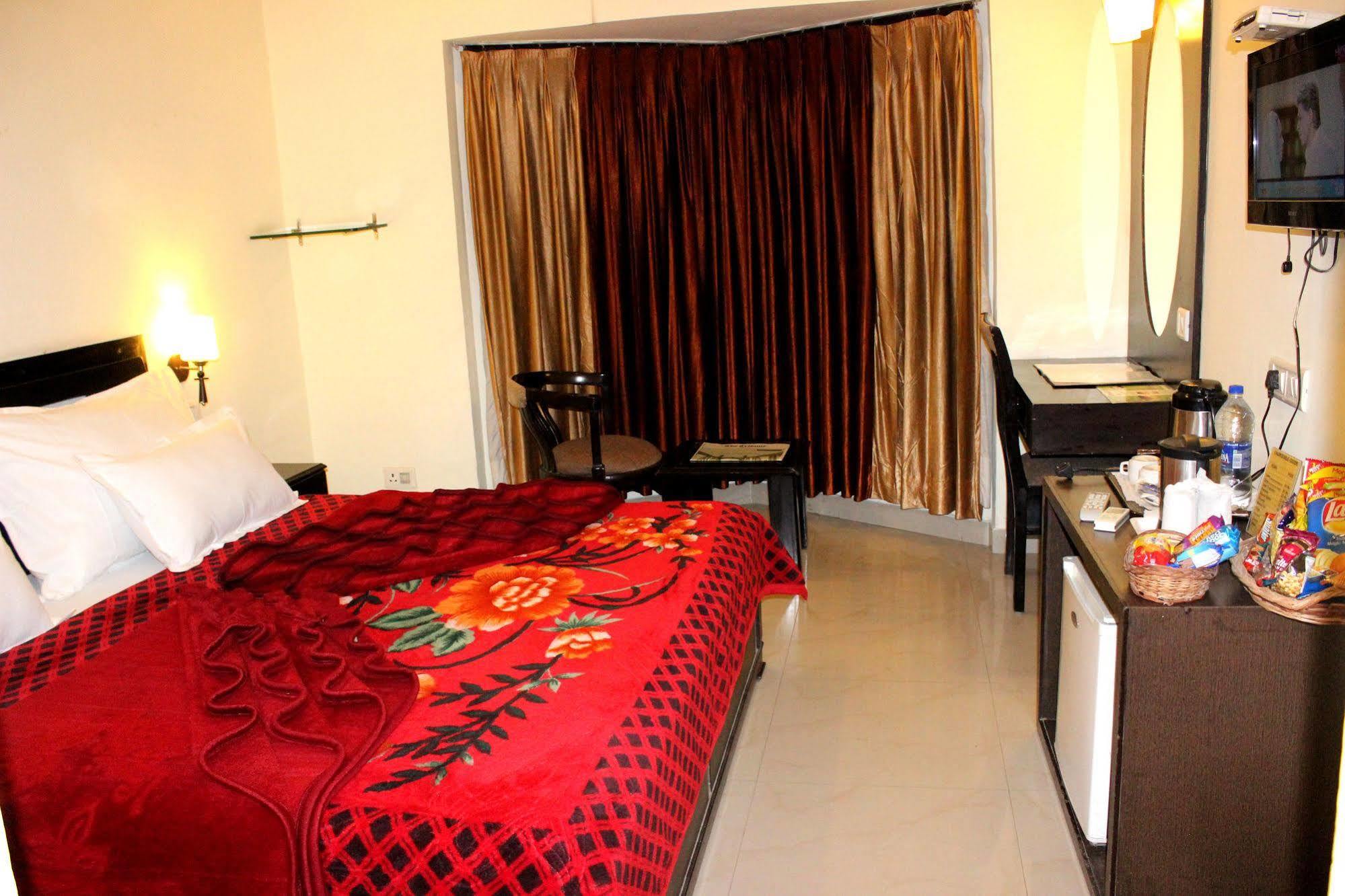Hotel Hong Kong Inn Amritsar Eksteriør billede